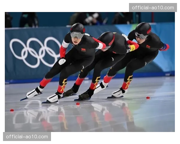 中国速度滑冰男子团体追逐历史性夺铜 轮换策略数据引思考